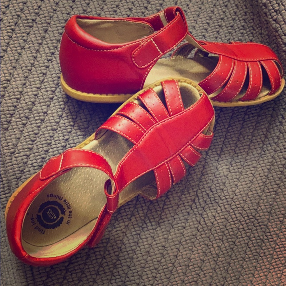 Red Livie & Luca Sandal w/ pearl/shimmer!!